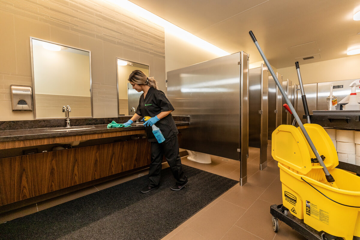 bathroom cleaning